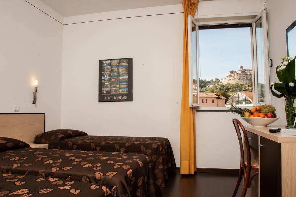 Anghiari Hotel Екстер'єр фото